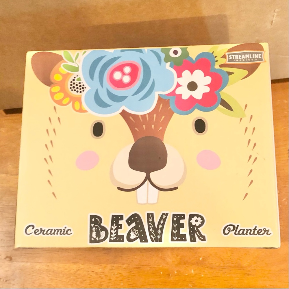 Streamline - Ceramic Beaver Planter Cute Animal Plants